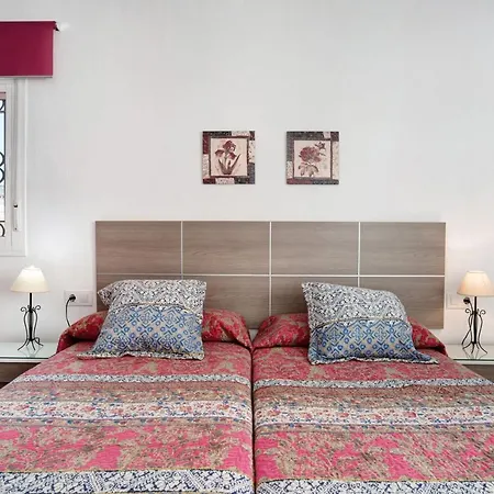 Casa Goya 3 - Solo Familias Apartment